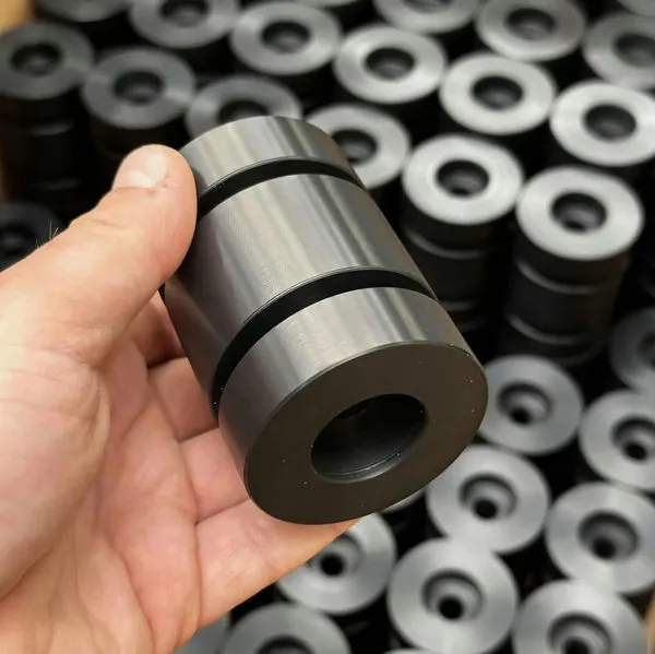 Buje de PEEK con carga de carbono