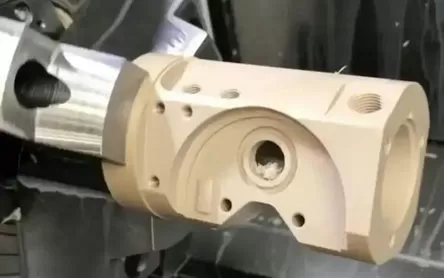 Mecanizado CNC de PEEK: Guía completa para ingenieros y fabricantes