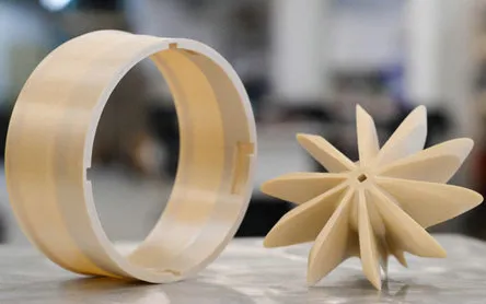 Guía de procesamiento de PEEK: moldeo, impresión 3D y mecanizado